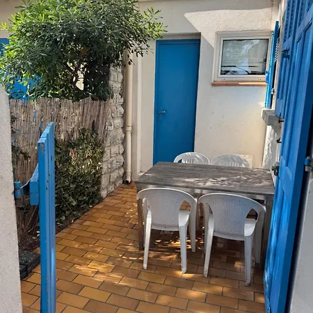 Les Pieds Dans L Eau Au Grand Sud * Hyères