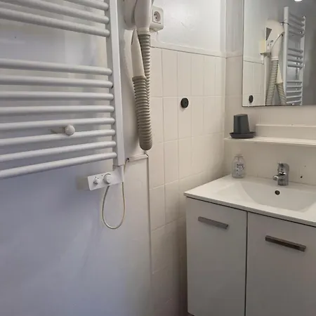 Hyères, La Bergerie, Au Grand Sud * Hyères