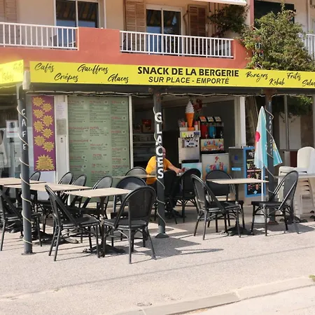 Hyères, La Bergerie, Au Grand Sud